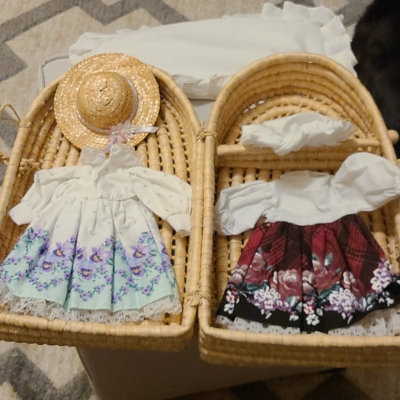 Wicker Basket Babydoll Toy Storage Carry on - Picture 1 of 11